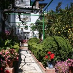 Granada - ogród w dzielnicy Albaicín