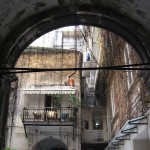 Neapol - typowa handlowa uliczka