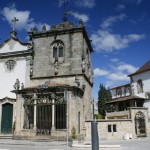 Igreja de São João do Souto i Capela dos Coimbras
