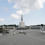 Fatima - plac przed Sanktuarium