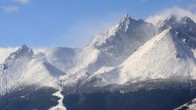 Majestatyczny szczyt Łomnica - 2634 m n.p.m.