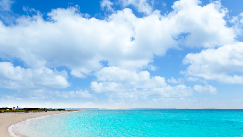 Jedna z rajskich plaż na Formenterze - najmniejszej wyspie Balearów