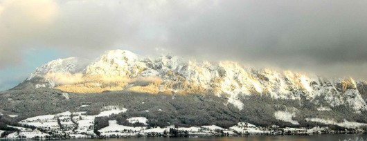 Attersee zimą. Zdjęcie autorstwa Andreasa J. Grafa