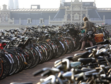 Amsterdam to prawdziwa stolica rowerów!