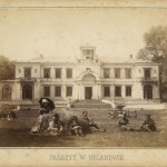 Pałac w Helenowie wziął swoją nazwę od siostry hrabiego Ostrowskiego