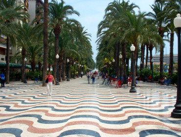 Mozaikowa Esplanada de España w Alicante