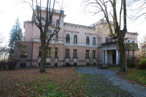 Pałac w Łagiewnikach - obecnie szpital i centrum leczenia chorób płuc (dzienniklodzkipl)