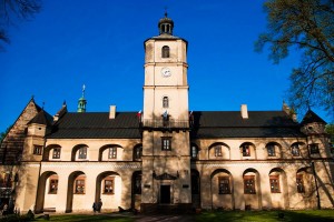 Klasztor Cystersów w Wąchocku od strony frontowej